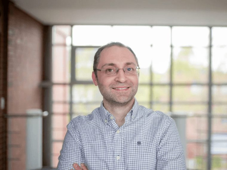 Dr. Fatih Kaya